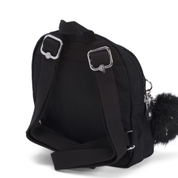 Bow Backpack - Picture 2 of 3